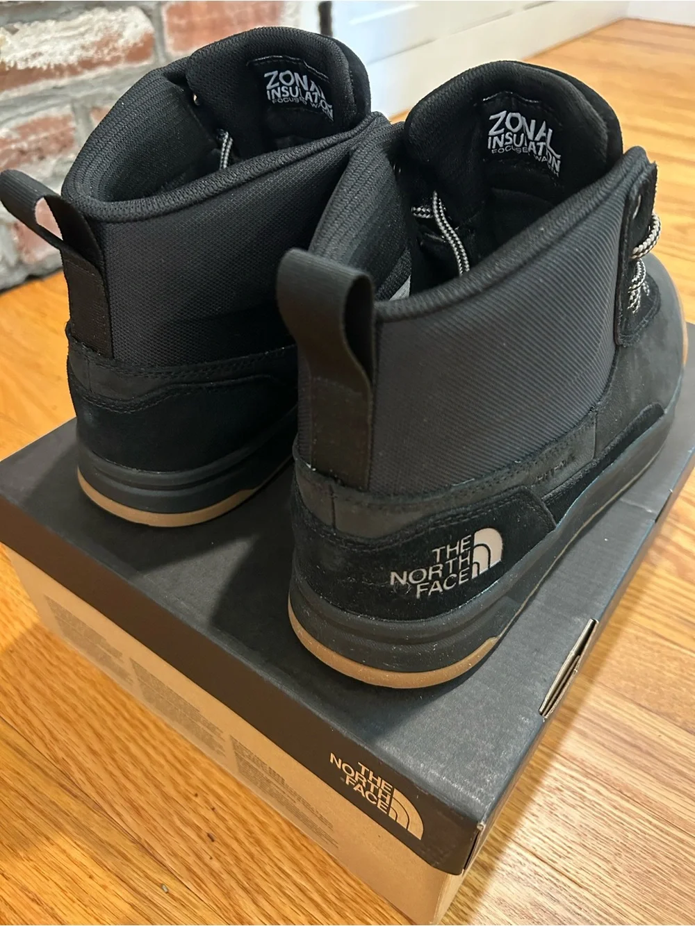 The North Face Men's Larimer Mid WP Black High-Top Trail/Snow Boots SIZE 11.5